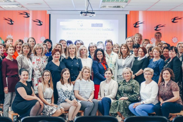 Read more about the article TARPTAUTINĖ KONFERENCIJA VILNIAUS R. NEMENČINĖS VAIKŲ DARŽELYJE
