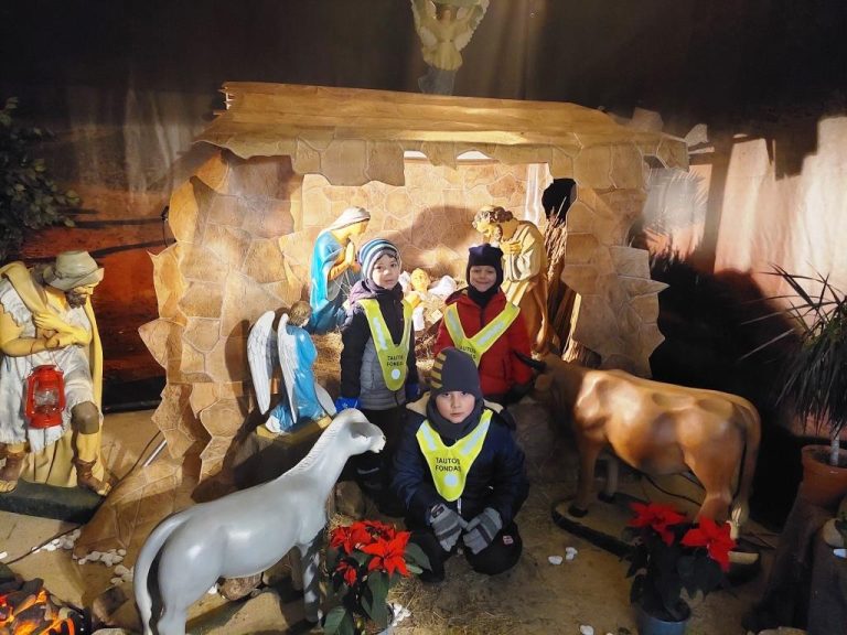 Read more about the article Projektas „Kalėdinė garsų mozaika“