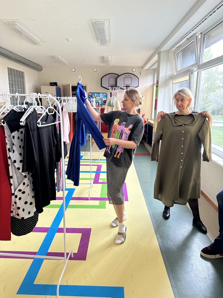 Read more about the article Mainytuvės-atiduotuvės